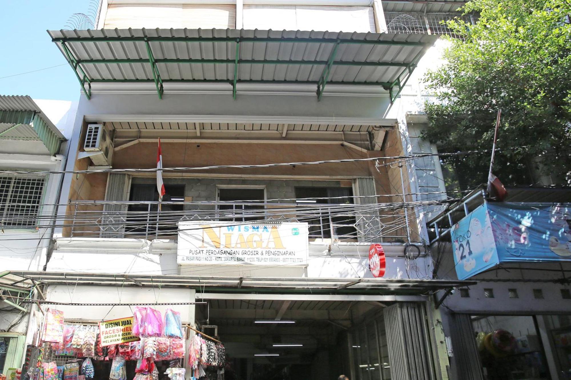 雅加达 Oyo 3865尼亚加旅馆酒店 外观 照片